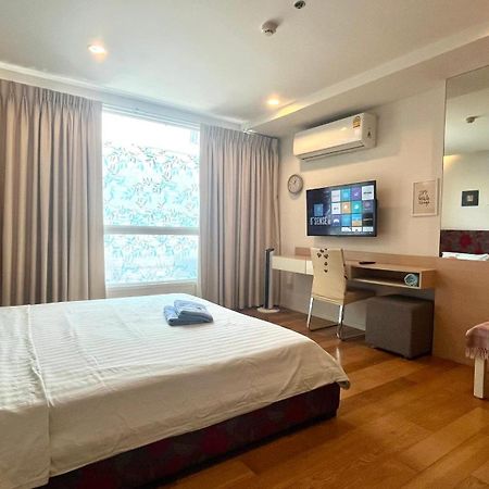 Cozy Studio Walk To Bts Free Wi-Fi Great Location Bangkok Luaran gambar